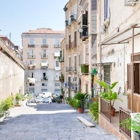 La Casetta Sulle Rampe Napels Buitenkant foto
